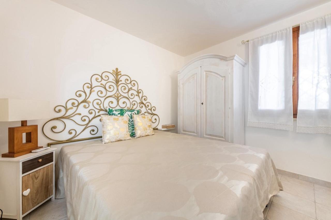 Villa Acquamarina Semi Detached Villa With Private Pool And Wifi Torre delle Stelle Exteriör bild